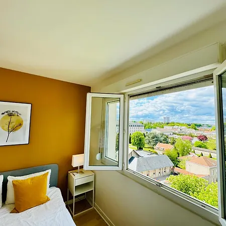 Apartment Floor With Monument Views Reims